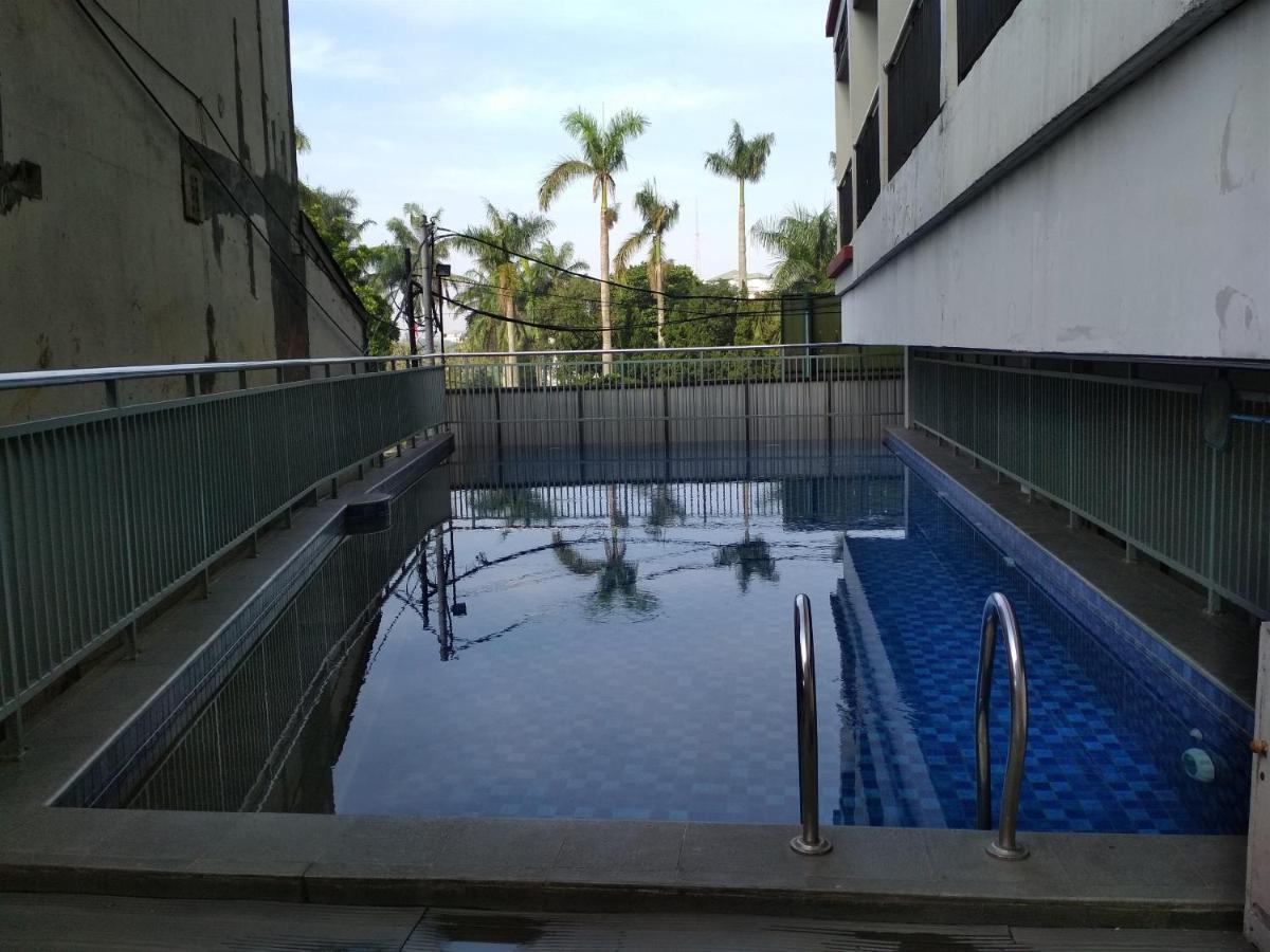 Apartemen Relaxing Near Itb At Beverly Dago By Travelio